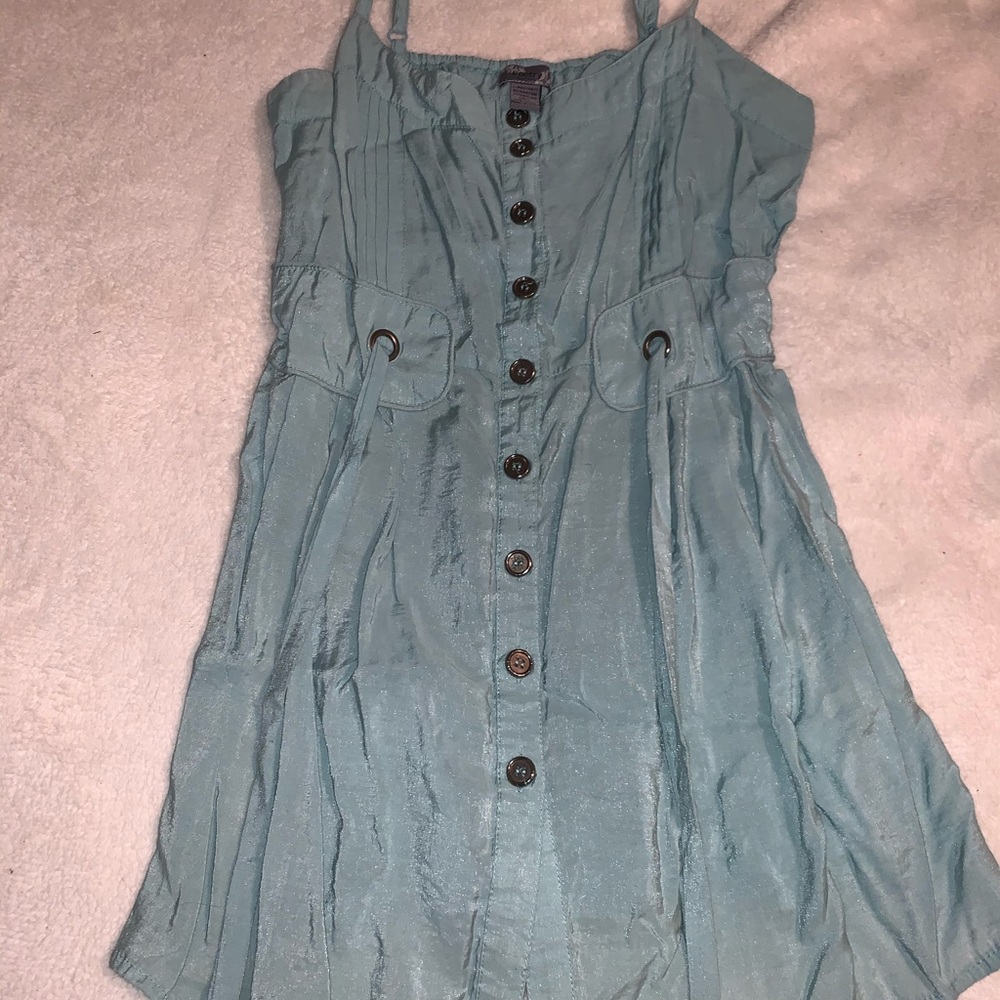 Button-up tank top - Picture 2 of 4